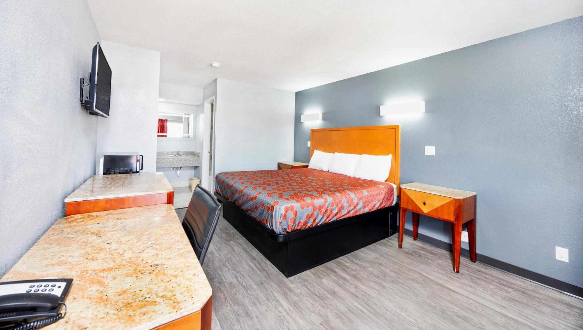 Executive Inn Hondo Εξωτερικό φωτογραφία